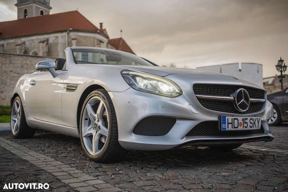 Mercedes-Benz SLC - 4
