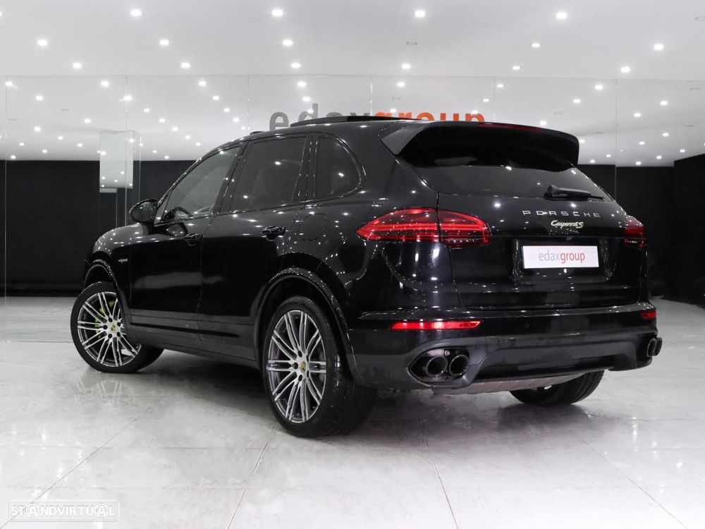 Porsche Cayenne S E-Hybrid Platinum Edition - 4