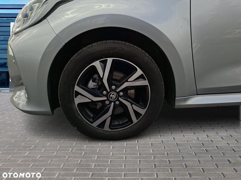 Toyota Yaris - 28