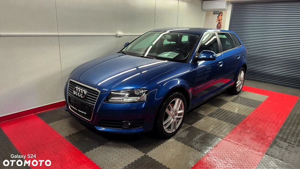 Audi A3 Sportback 1.6 TDI DPF Attraction - 1