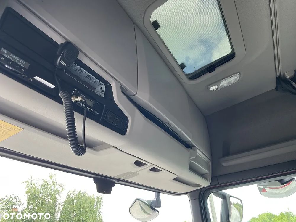 Scania R 410 / STANDARD / LNG / 21-22R./ SALON / RETARDER / MOCNO DOPOSAŻONA / FULL LED / STAN FABRYCZNY / SALON POLSKA / - 13