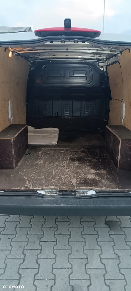 Mercedes-Benz VITO - 8
