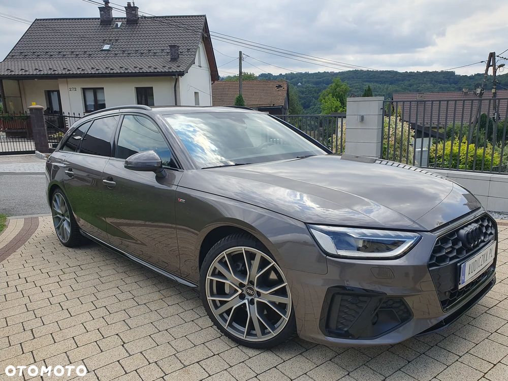 Audi A4 Avant 40 TDI quattro S tronic S line - 4