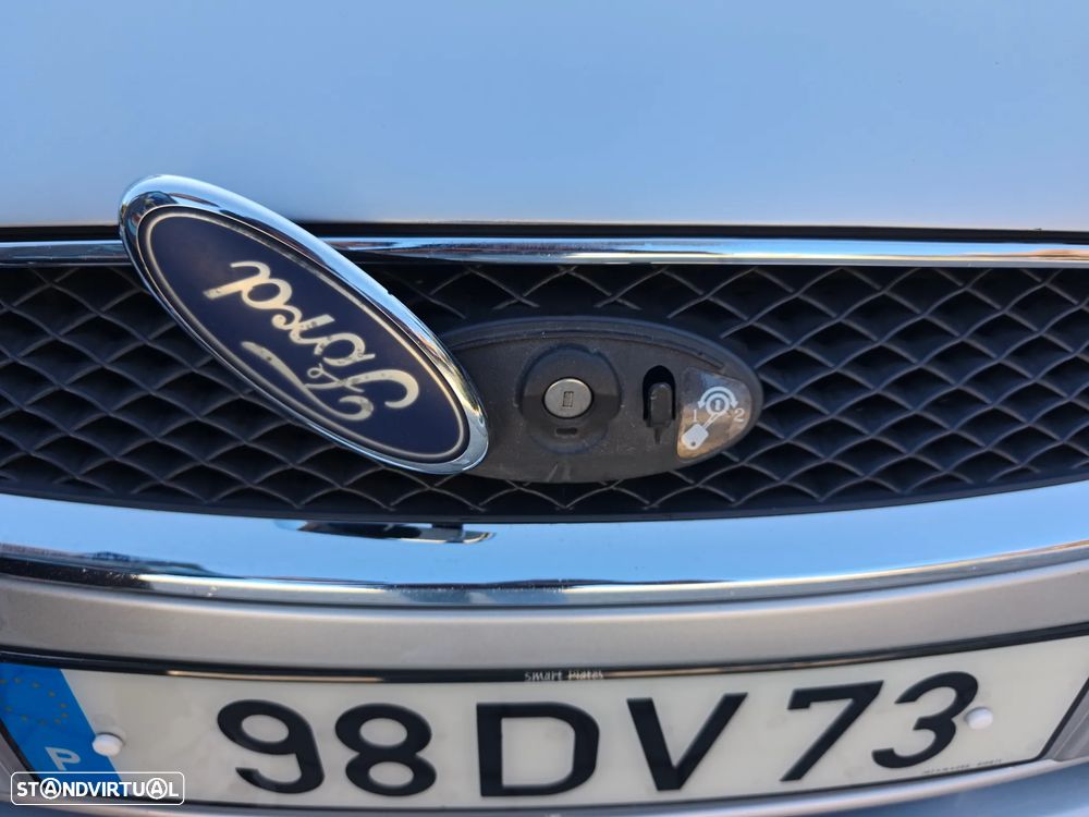 Ford Focus 1.6 TDCi Titanium - 8