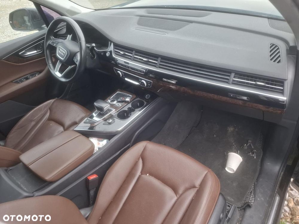 Audi Q7 3.0 TFSI Quattro Tiptronic - 3