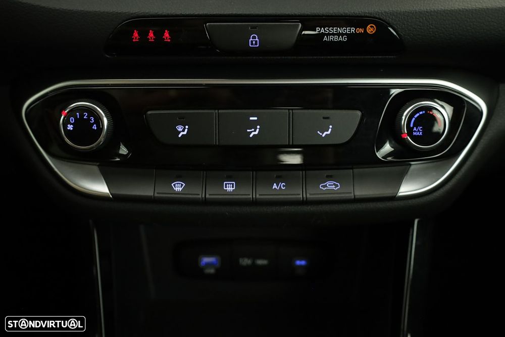 Hyundai i30 1.0 T-GDI Style Plus DCT - 13