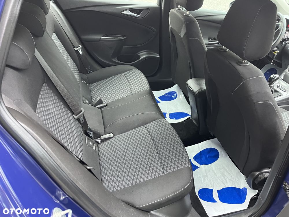 Opel Astra 1.4 Turbo Edition - 22