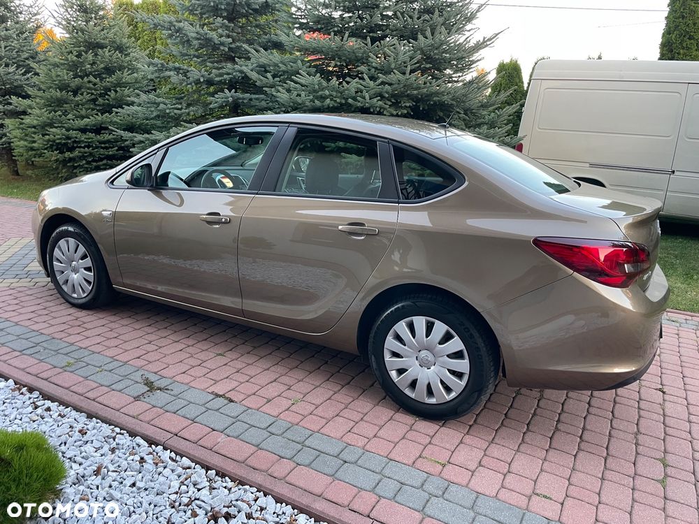 Opel Astra - 7