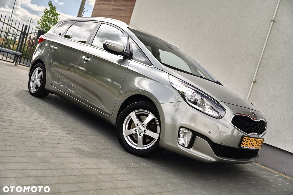 Kia Carens 1.6 GDI Attract - 5