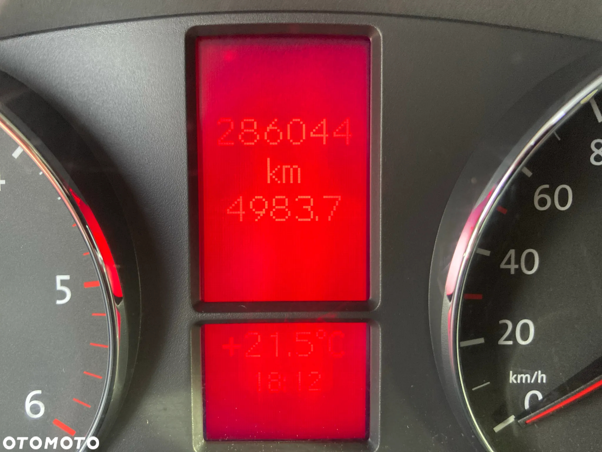 Volkswagen Crafter 2.0 TDI - 10