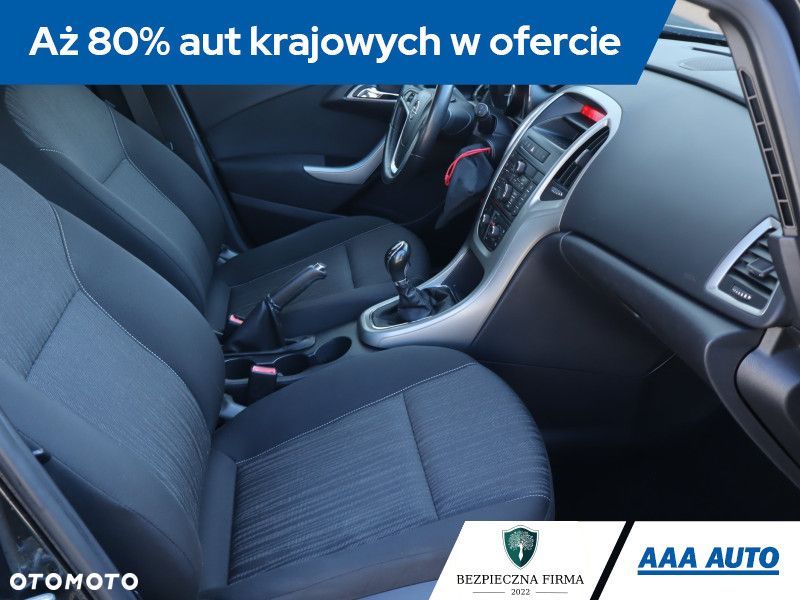 Opel Astra - 11