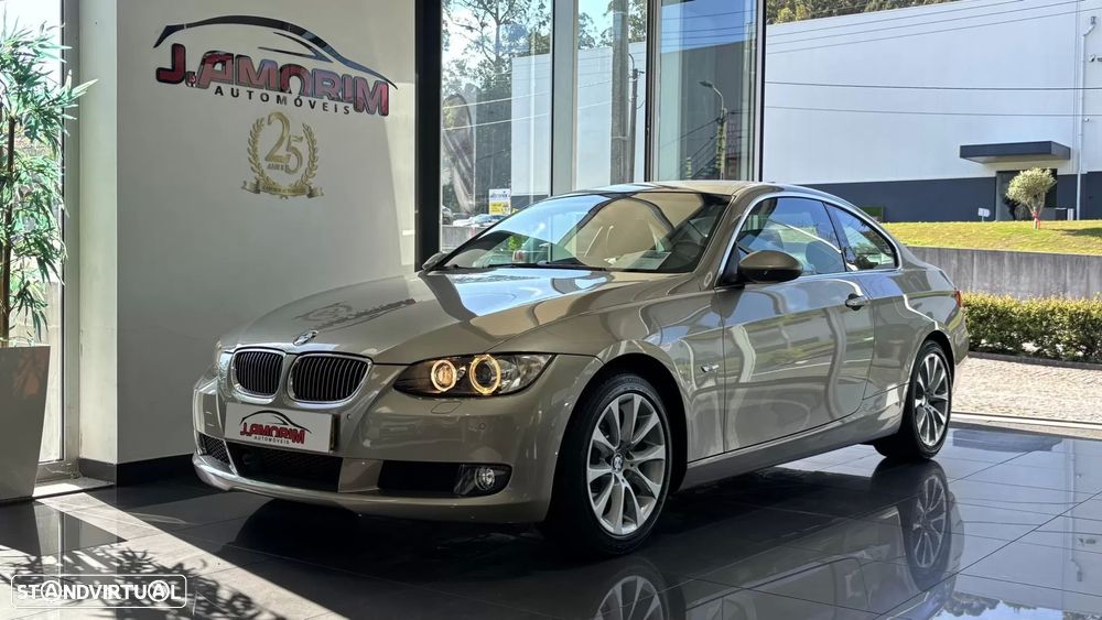 BMW 330 d Aut. - 1