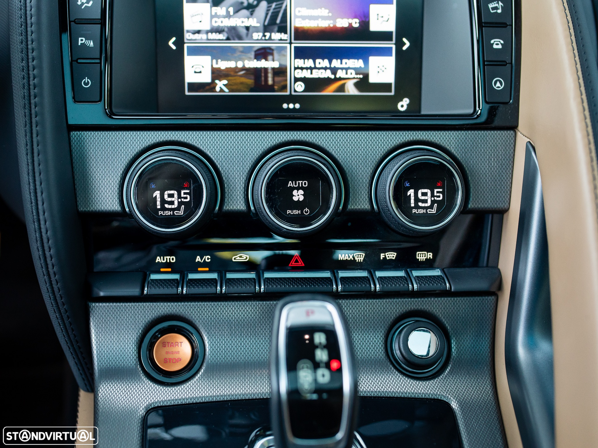 Jaguar F-Type 3.0 V6 S/C S Auto - 37