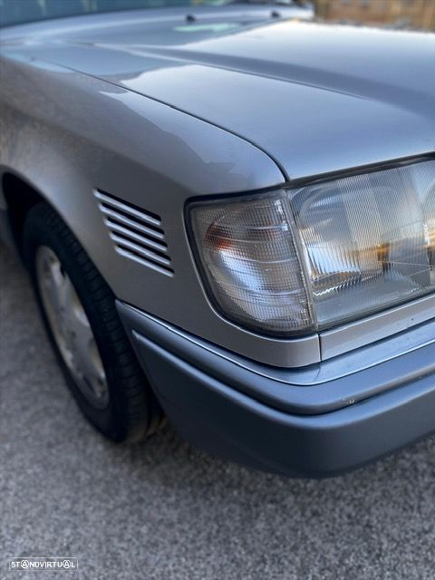 Mercedes-Benz W124 (1984-1997) 300 TD - 14