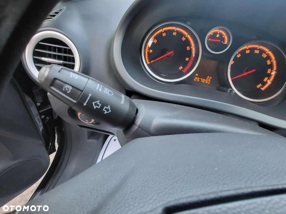 Opel Corsa - 13