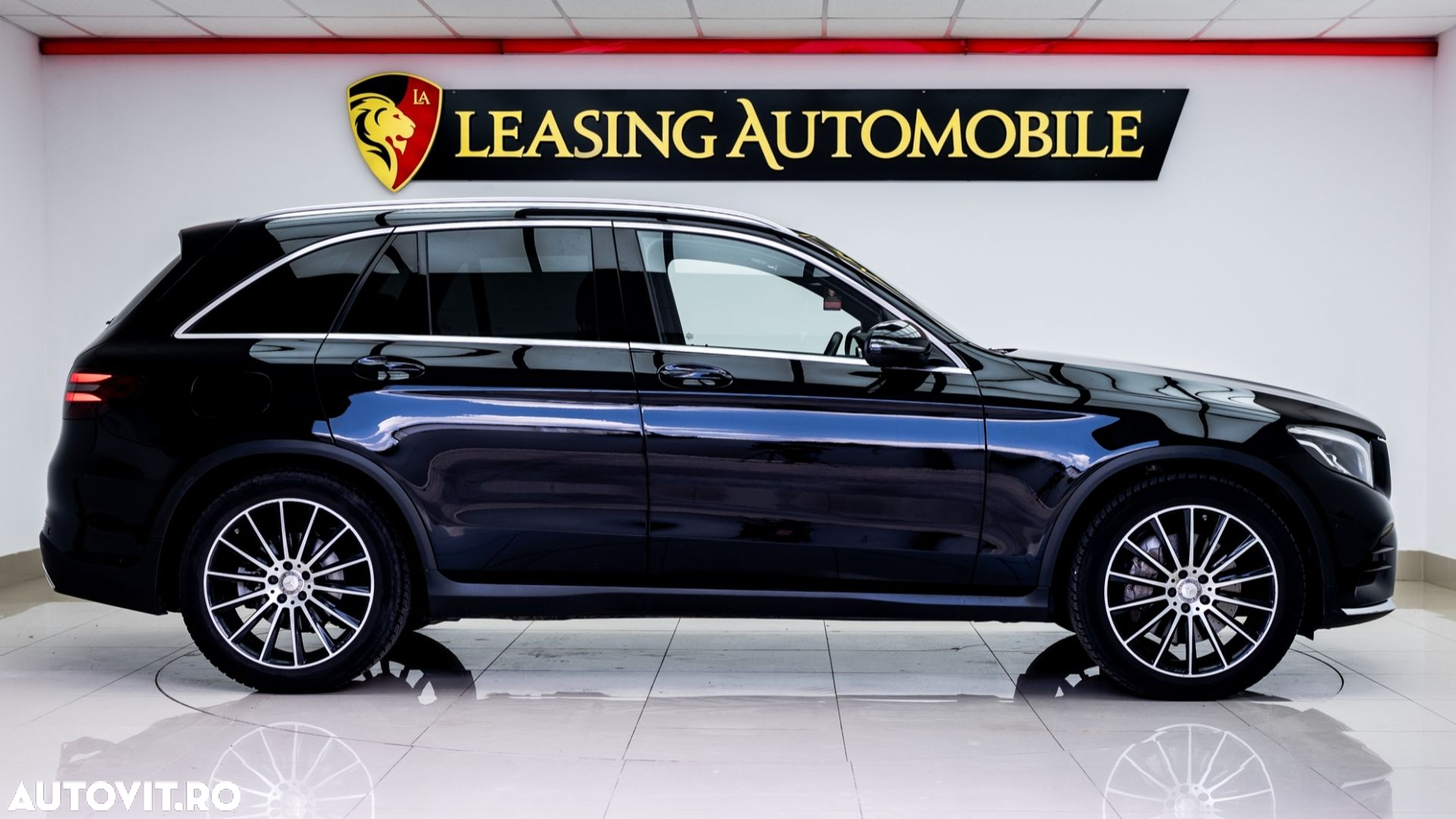 Mercedes-Benz GLC - 9