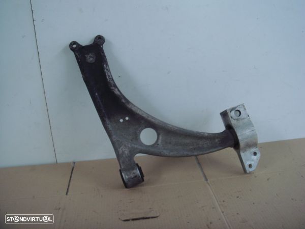 Braço Suspenção Fr Dta Volkswagen Passat (3C2) - 1
