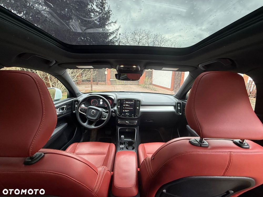 Volvo XC 40 T5 AWD Momentum - 10