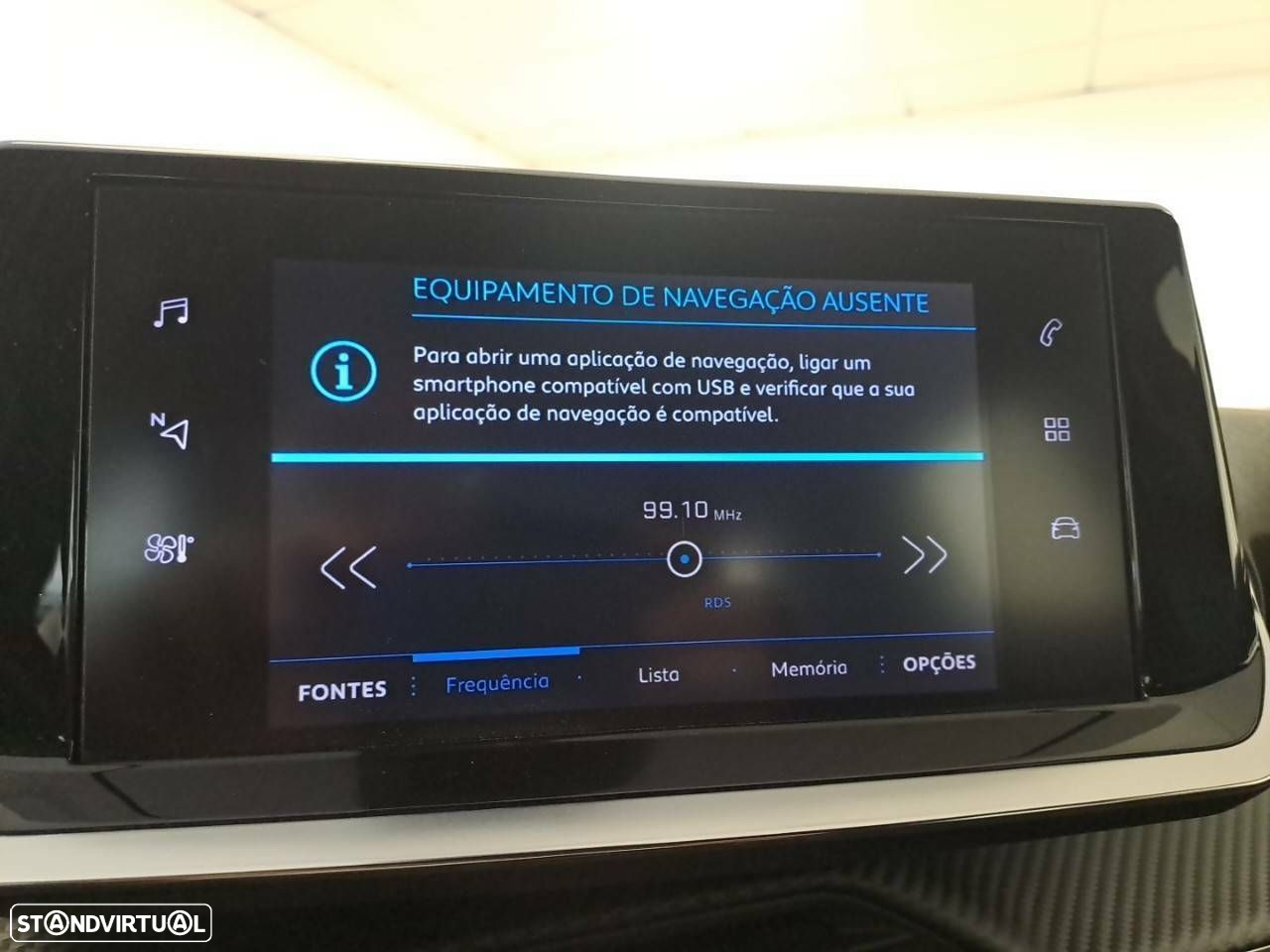 Peugeot 2008 1.5 BlueHDi Active Pack EAT8 - 20