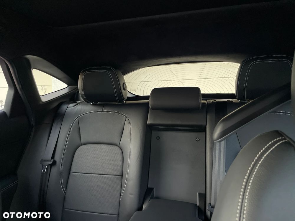 Jaguar E-Pace 2.0 P300 mHEV AWD 300 Sport - 20
