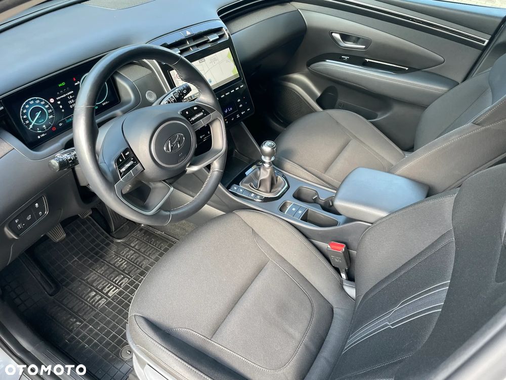 Hyundai Tucson 1.6 T-GDi Executive 2WD - 9