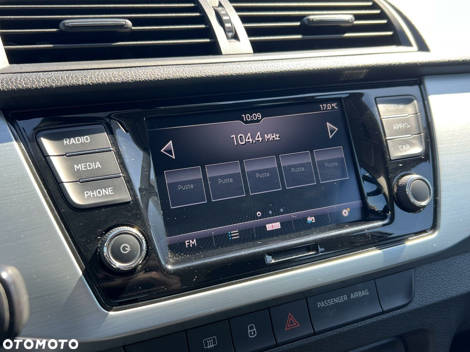 Skoda Fabia - 23