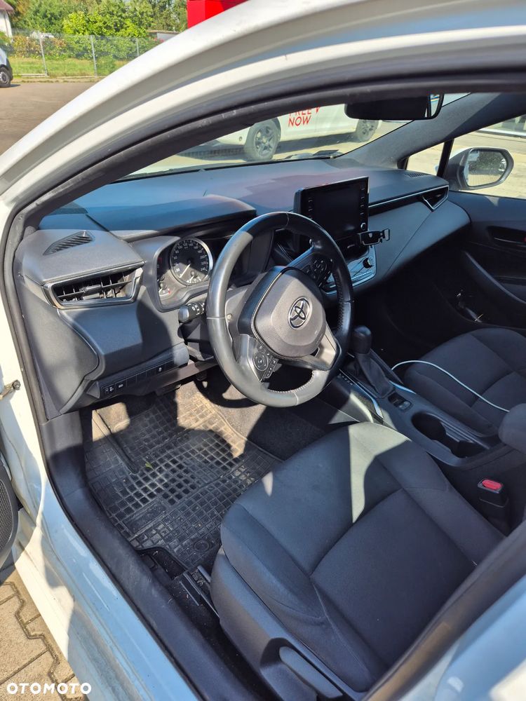 Toyota Corolla 1.8 Hybrid Comfort - 9