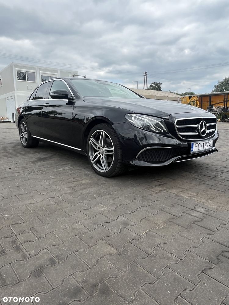 Mercedes-Benz Klasa E 220 d 4-Matic Avantgarde - 1
