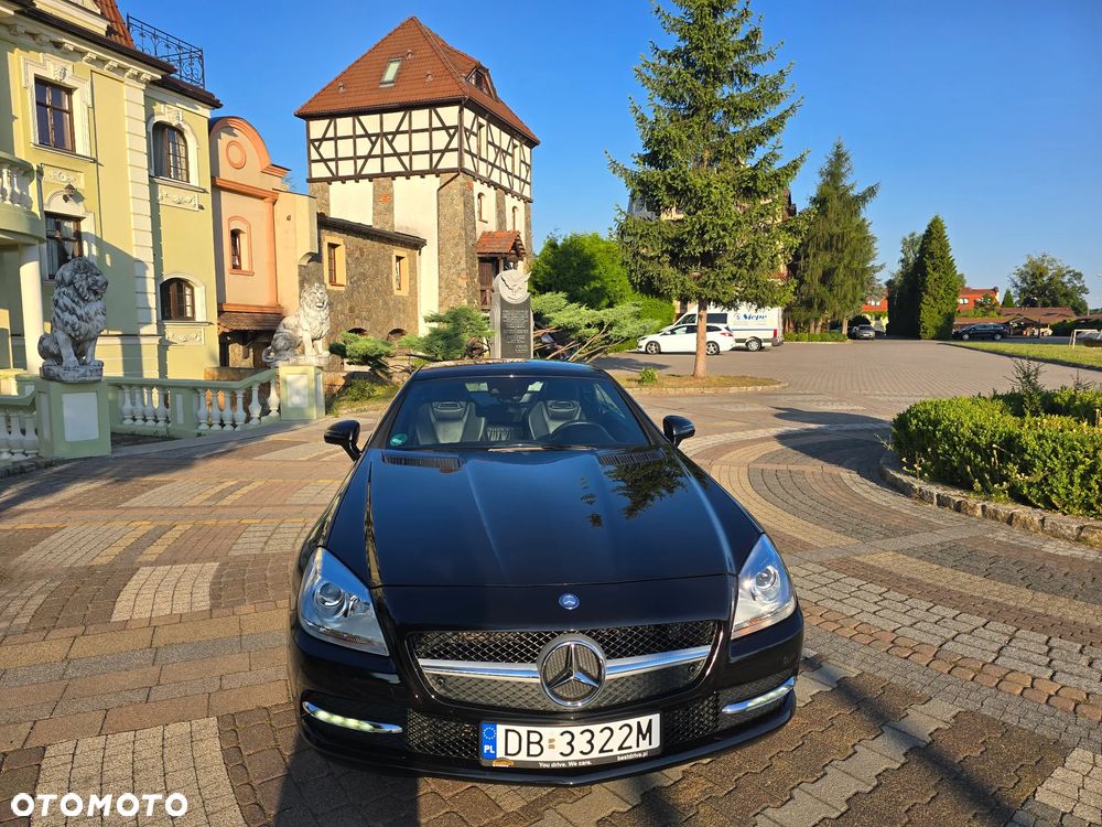 Mercedes-Benz SLK 200 CGI - 18