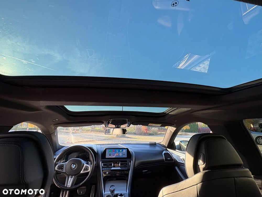 BMW Seria 8 - 21