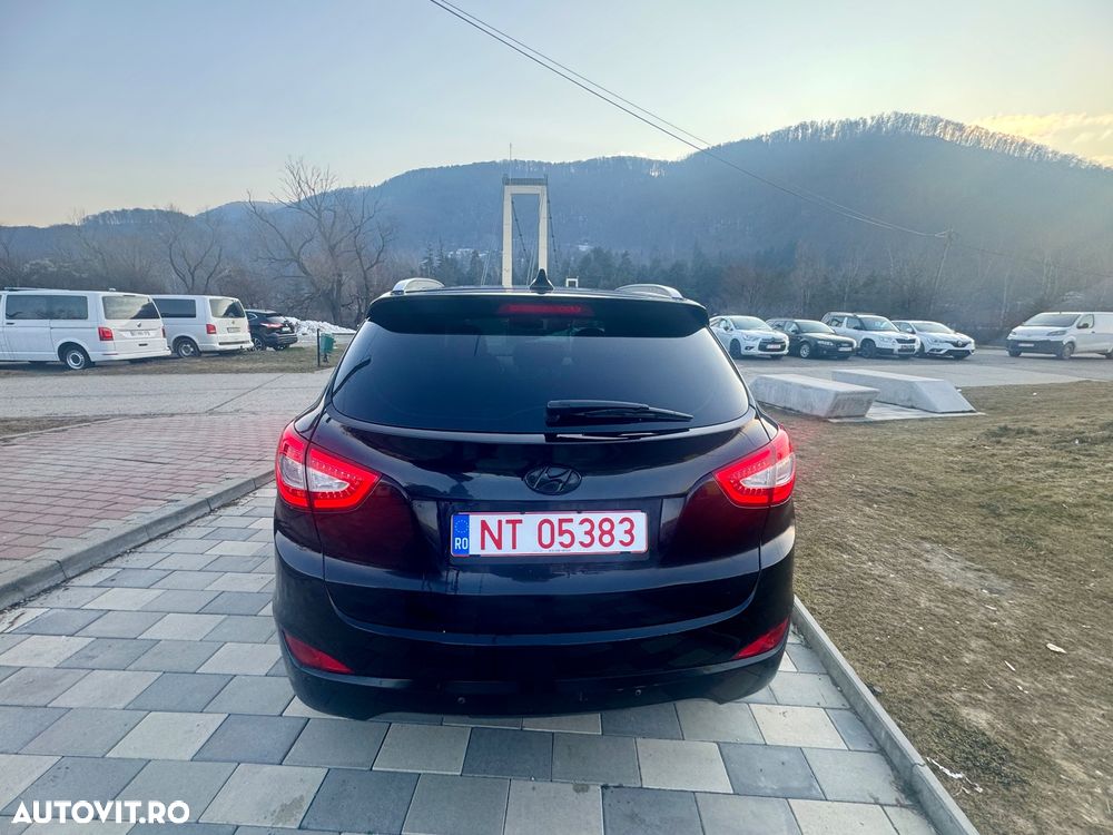 Hyundai ix35 1.7 CRDI 2WD Fifa World Cup Edition - 5