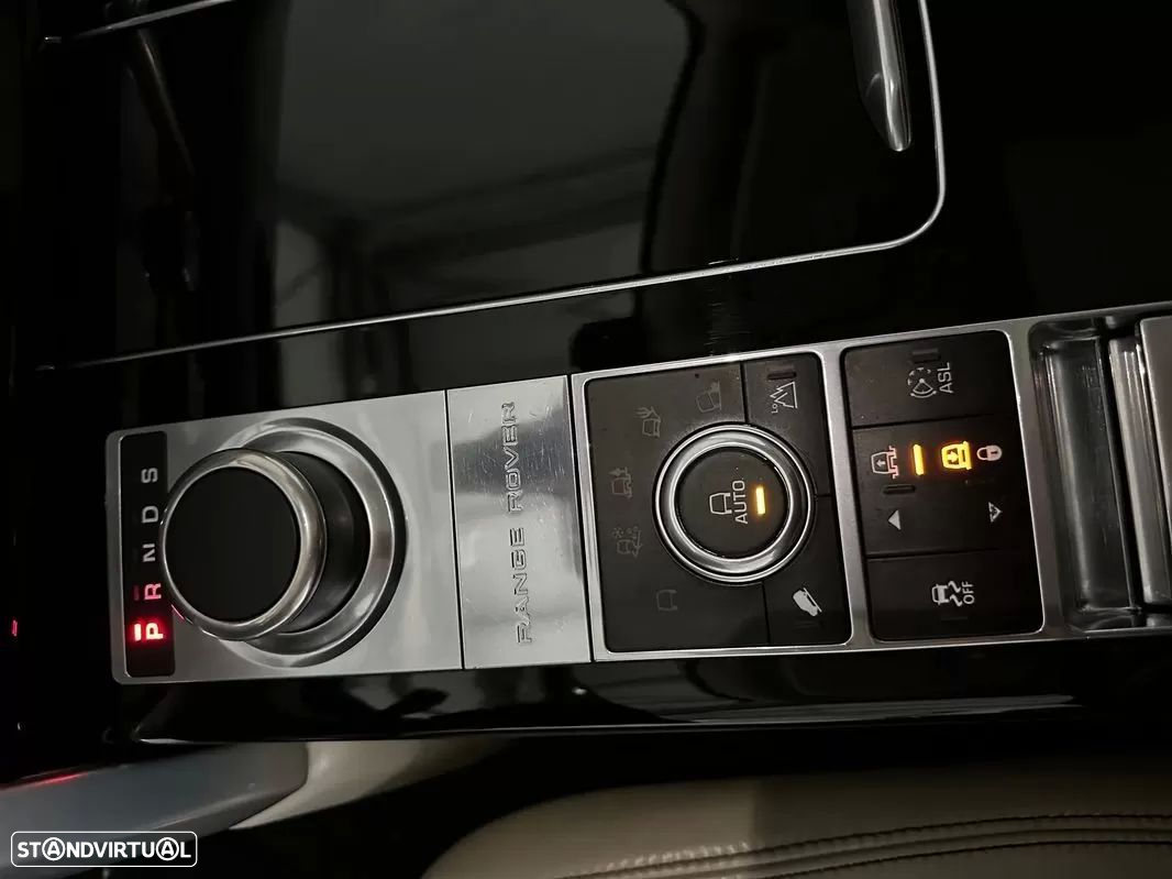 Land Rover Range Rover 4.4 SDV8 Autobiography - 15