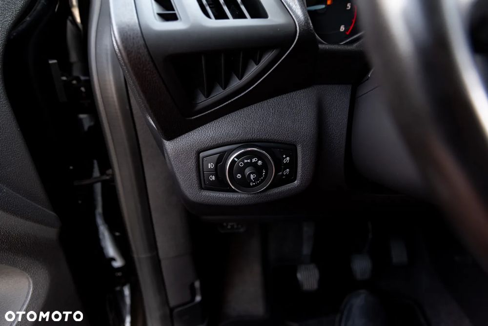 Ford Tourneo Connect Grand 1.5 TDCi Start/Stop Titanium - 28