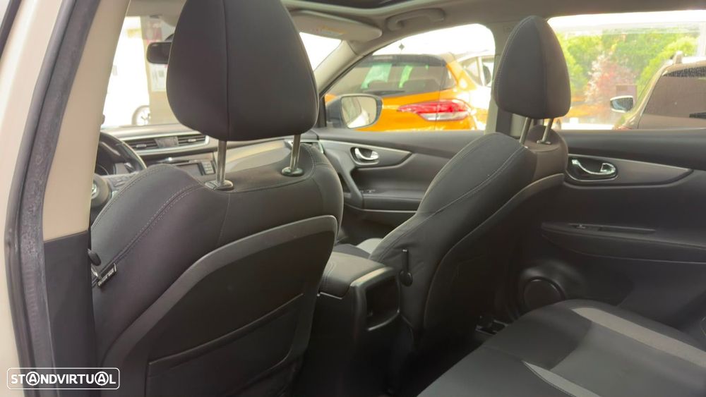 Nissan Qashqai 1.6 dCi Tekna Premium - 38