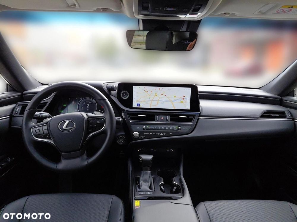 Lexus ES 300h Business Edition - 12