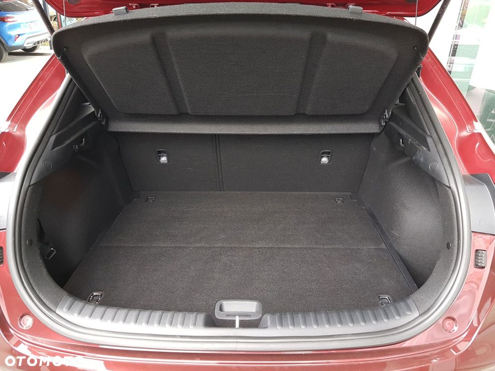 Kia XCeed 1.6 T-GDI Tribute DCT - 17