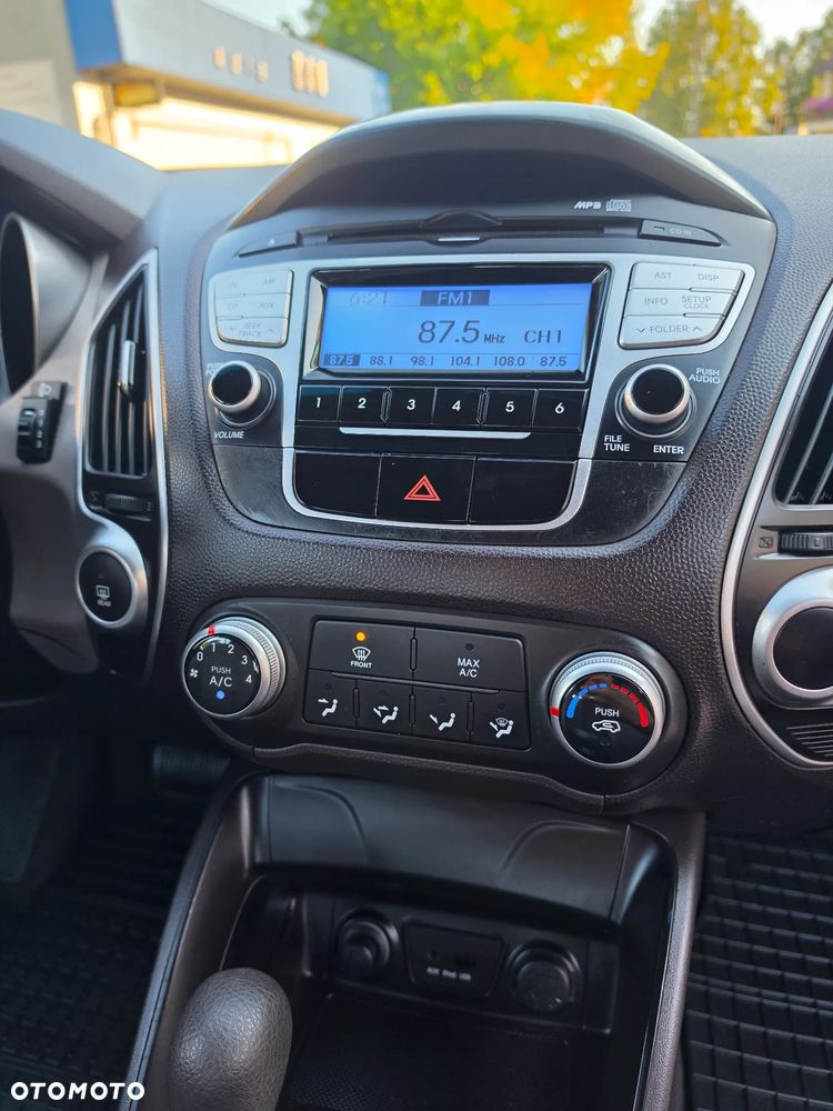 Hyundai ix35 - 25