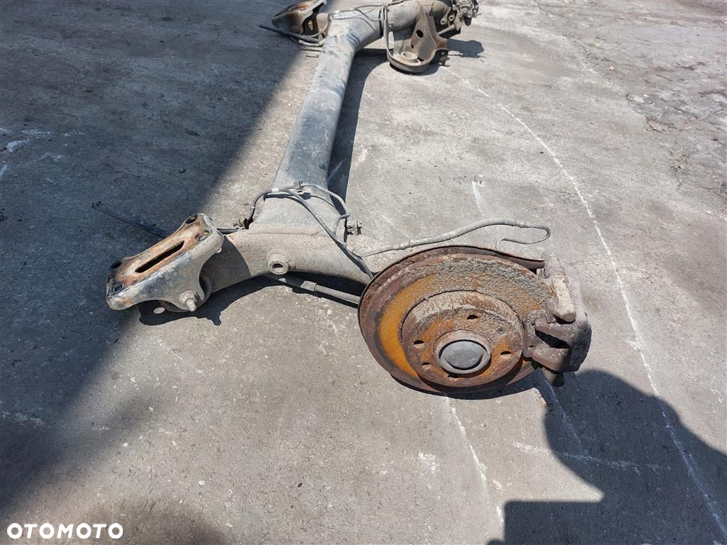 Belka tylna ZAWIESZENIA Peugeot 307 I 2001-2005R - 2