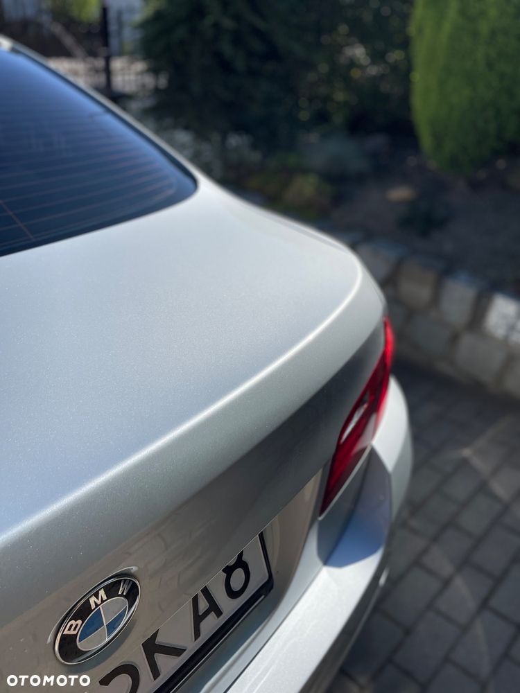 BMW Seria 5 520d - 8