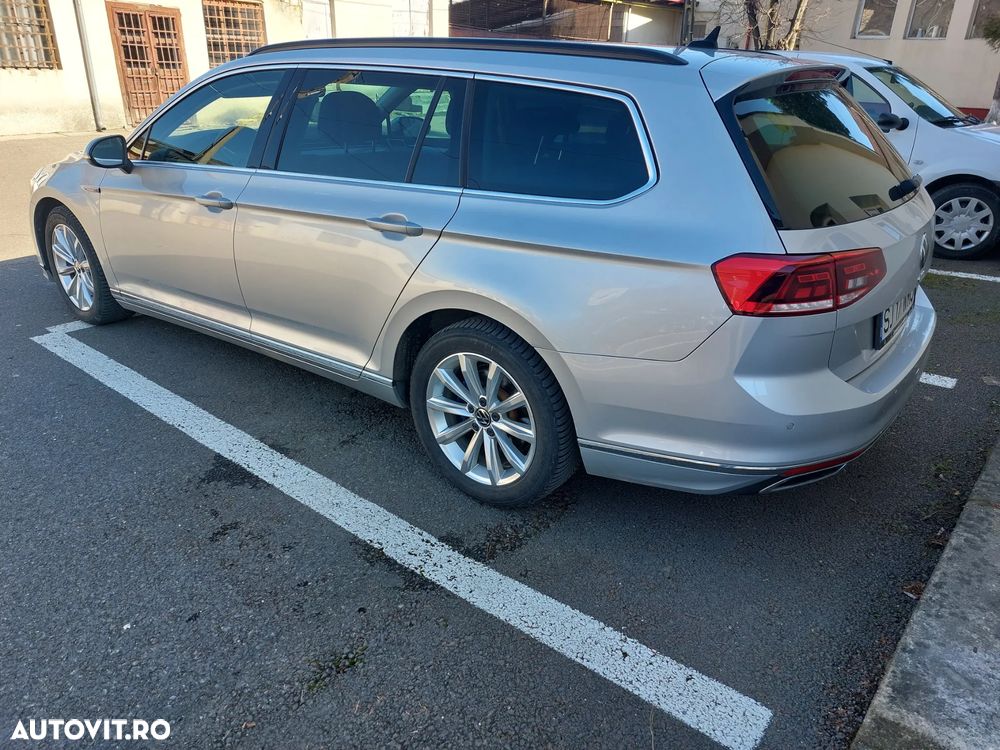 Volkswagen Passat - 3