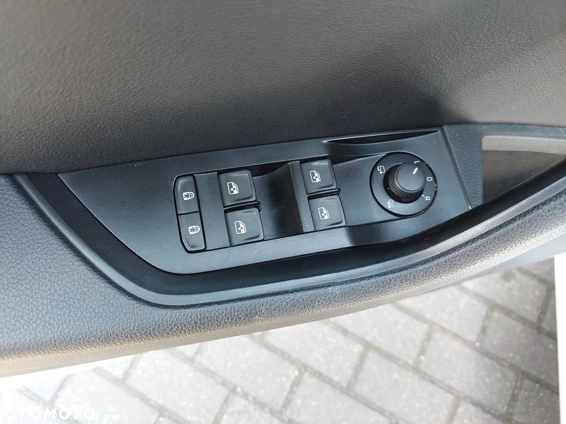 Skoda Superb 1.5 TSI Ambition - 33