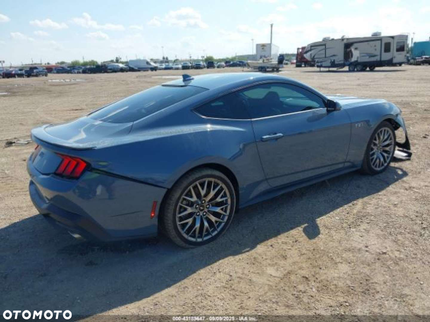 Ford Mustang - 6