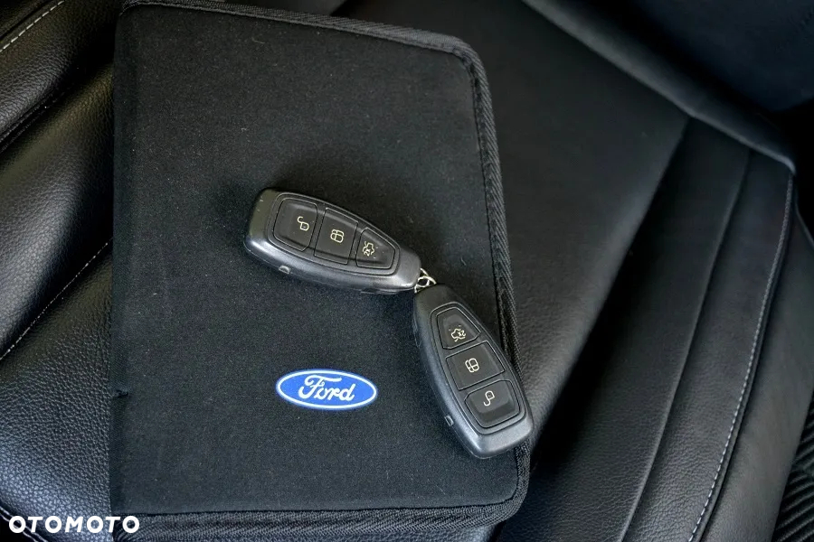 Ford Kuga 2.0 TDCi 4WD Titanium - 20