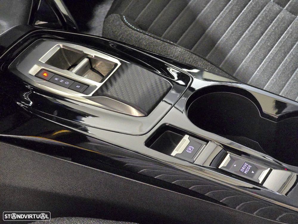 Peugeot e-208 50 kWh SE Style - 46