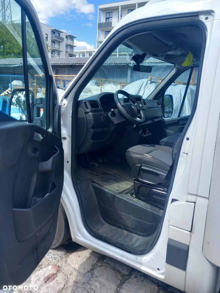 Renault Master - 6