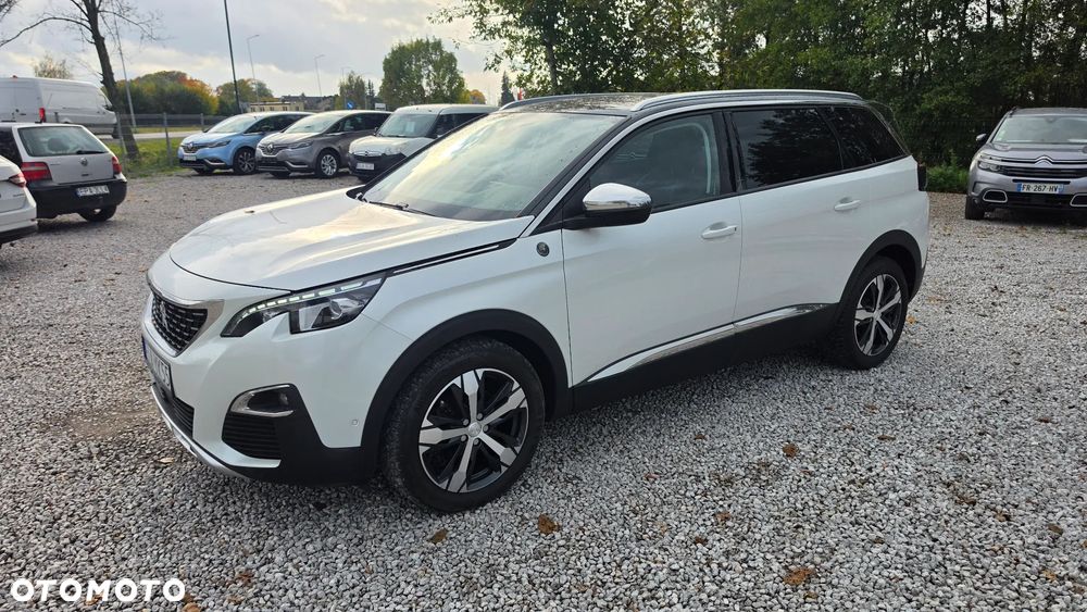Peugeot 5008 2018 photo 2