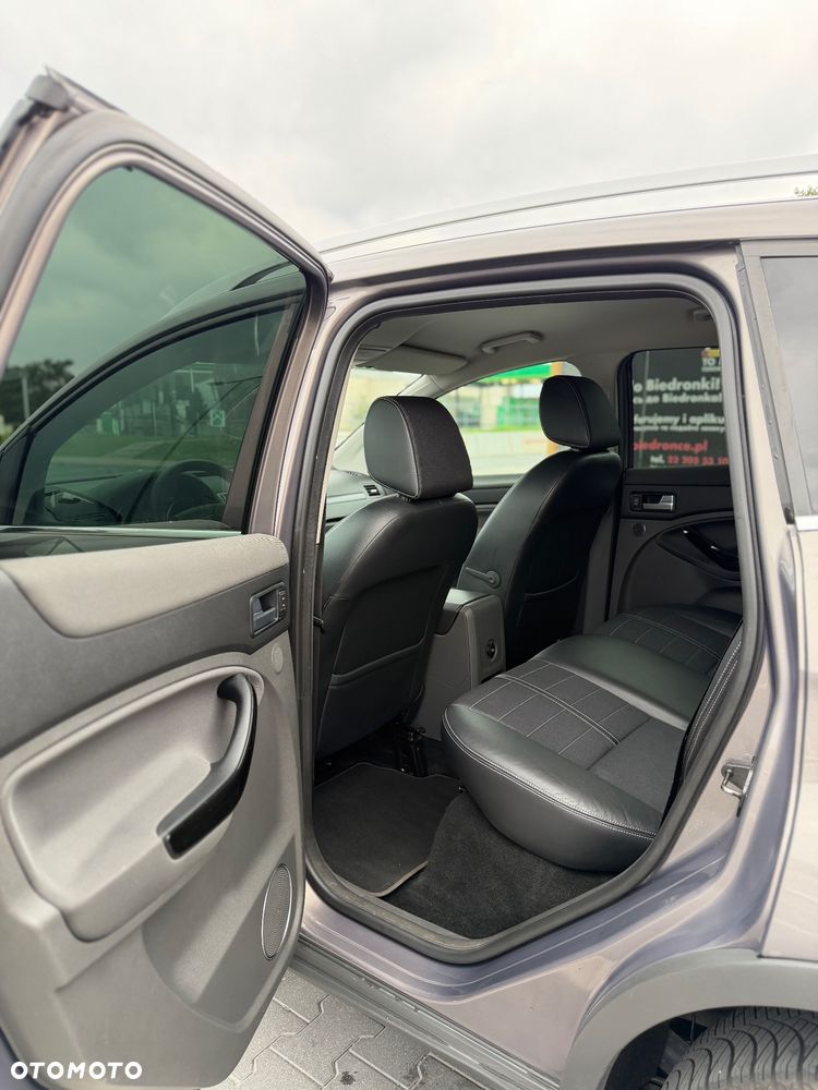 Ford Kuga 2.0 TDCi 4WD Titanium - 14