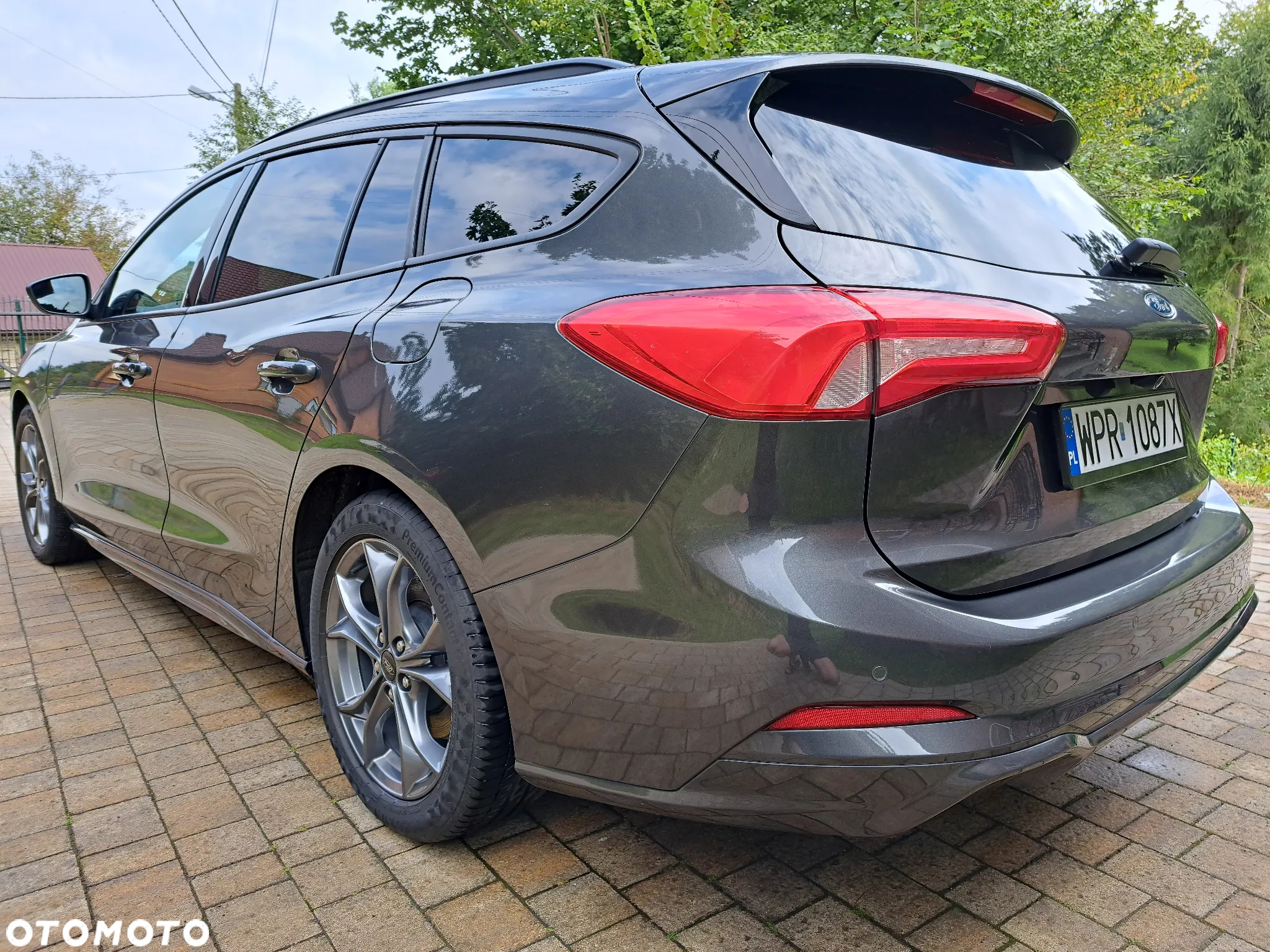 Ford Focus 1.0 EcoBoost Hybrid ST-LINE - 5