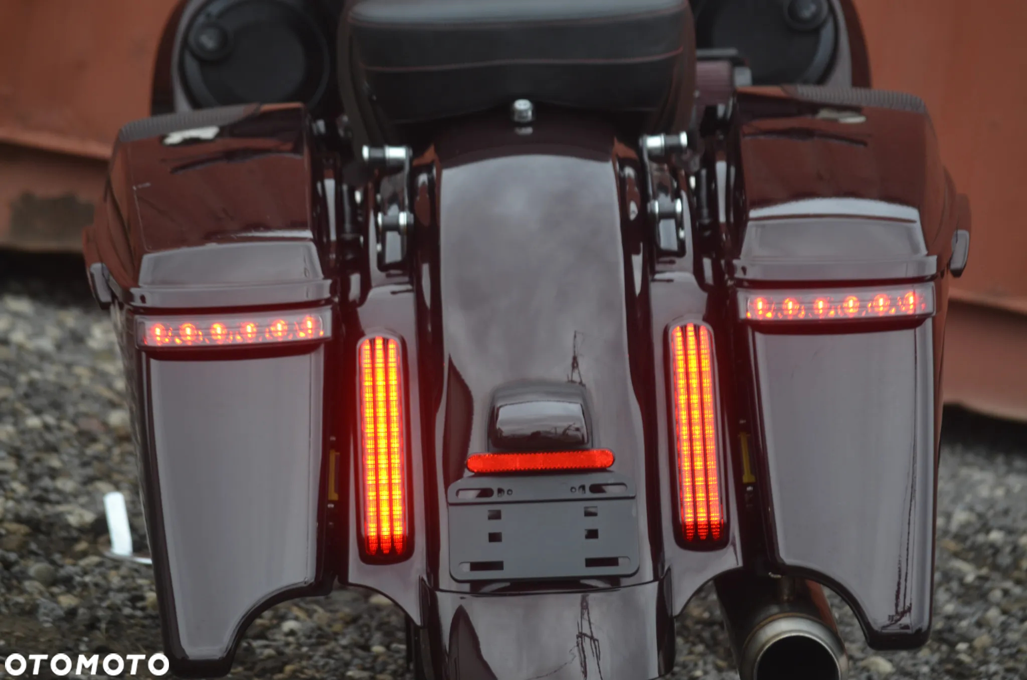 Harley-Davidson Touring Street Glide - 31