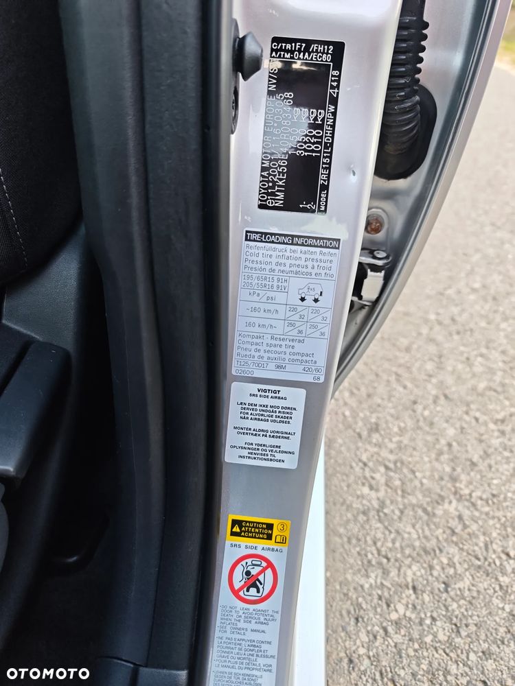 Toyota Auris 1.6 Valvematic Life - 30